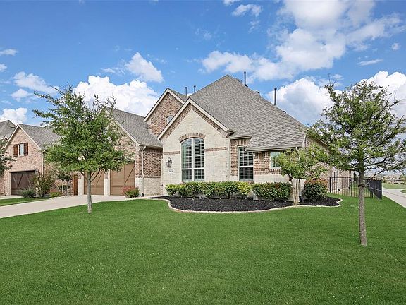 2nd image of 1630 Havenbrook Ln