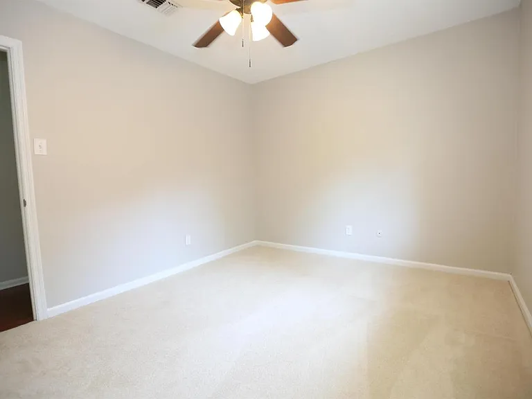 12406 Colleen Dr — Photo 25