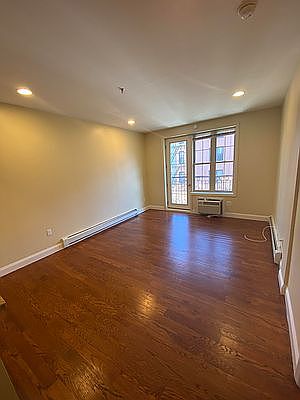 5th image of 30-83 32nd St #3-A