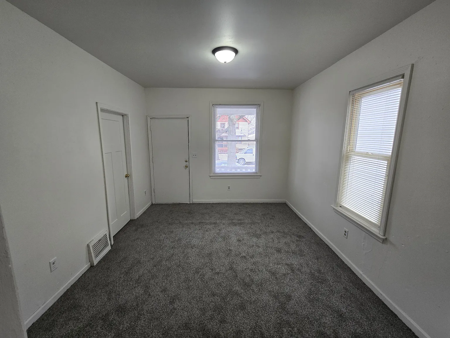 2 bed, $1,450 — Photo 2