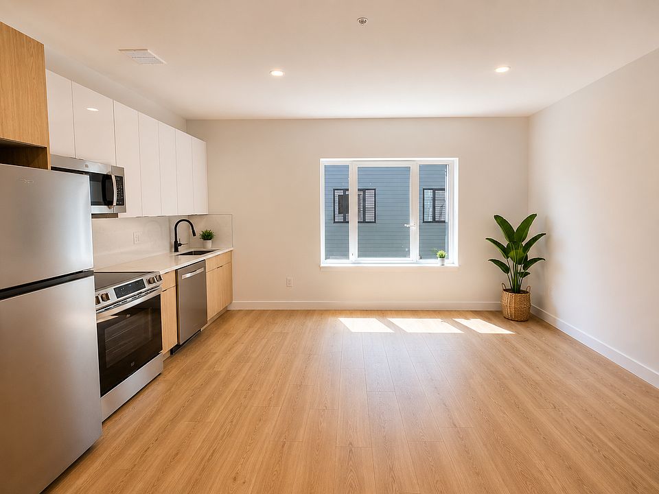 1st image of 449 Scotland Rd #5E