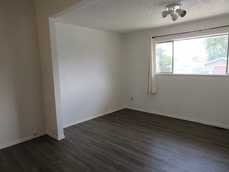 5435 N Morton St — Photo 6