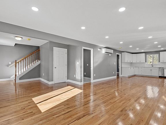 5th image of 175 Newtonville Ave