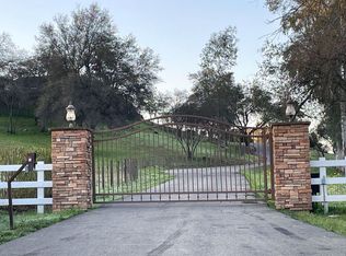 7820 Rasmussen Rd, Loomis, CA 95650