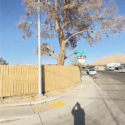 5th image of 2258 Toiyabe St