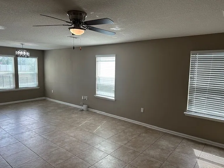 9670 Freefall Rd — Photo 5