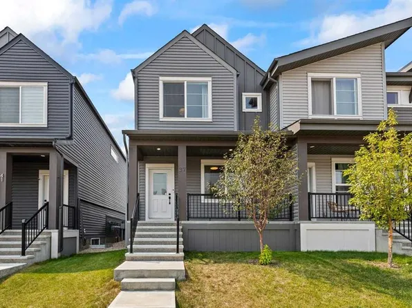 37 E Sage Hill Path NW, Calgary, AB T3R 1Y3