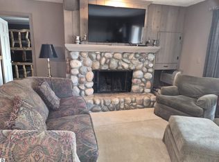 4633 N Cross Over Dr #506, Bellaire, MI 49615