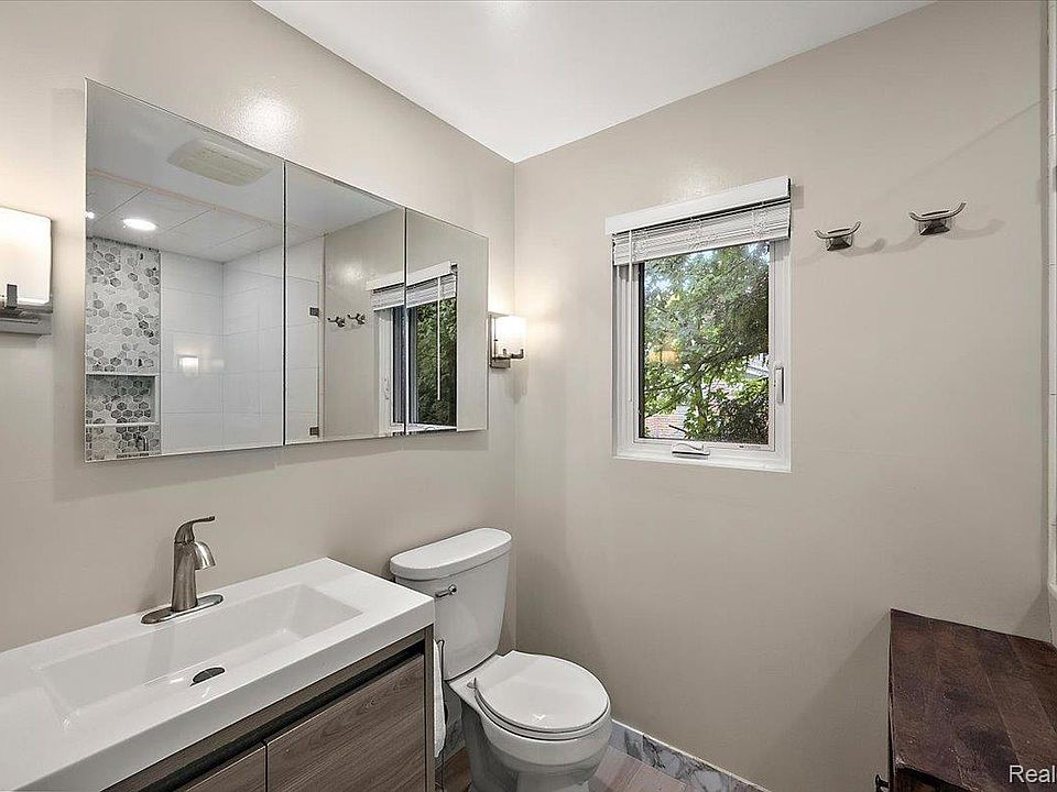 3588 Scott Dr, photo 26