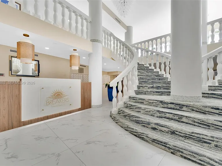 710 N Ocean Blvd #710 — Photo 31
