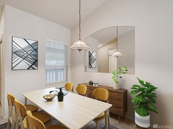 4th image of 18501 SE Newport Way Unit L348