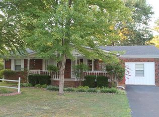 422 Limbo Dr, Hillsboro, TN 37342