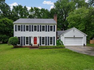 8838 Leipzig Dr, Charlotte, NC 28210