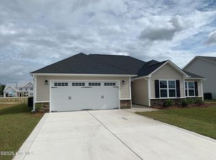 418 Montgomery Dr, Jacksonville, NC 28546