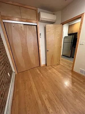 Rented by Fifth & Forever LLC | media 33