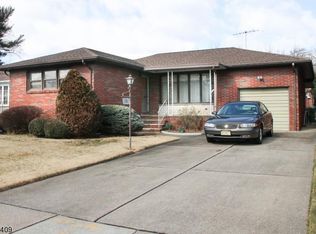 30 Princeton Rd, Linden, NJ 07036