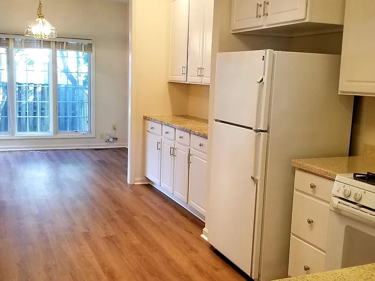 464 Winding Rose Dr — Photo 15
