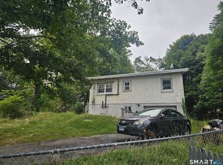 387 Jefferson Avenue, New London, CT 06320