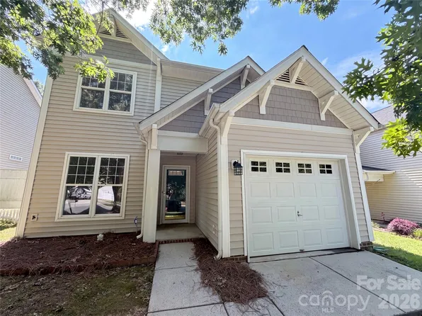 10648 Secret Garden Ln, Charlotte, NC 28214