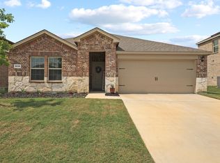 6113 Bracken Dr, Aubrey, TX 76227