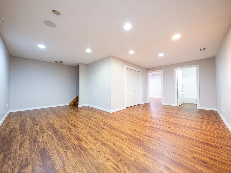 10021 Iris Ln — Photo 24