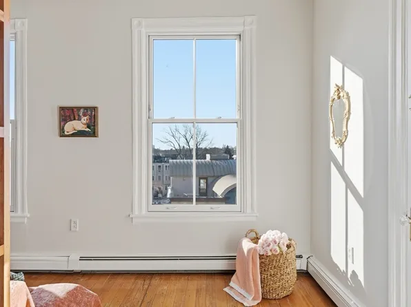 367 Somerville Ave APT G, Somerville, MA 02143