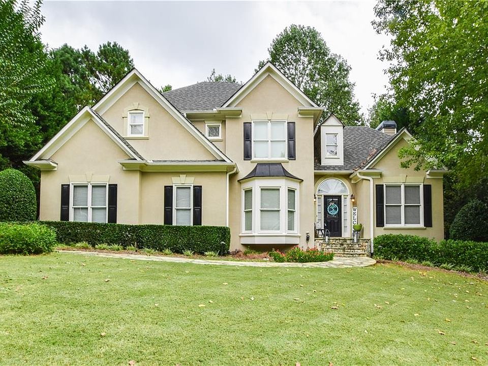 1st image of 915 River Cove Dr