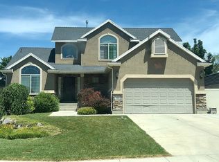 723 E Hidden Manor Cir, Lehi, UT 84043