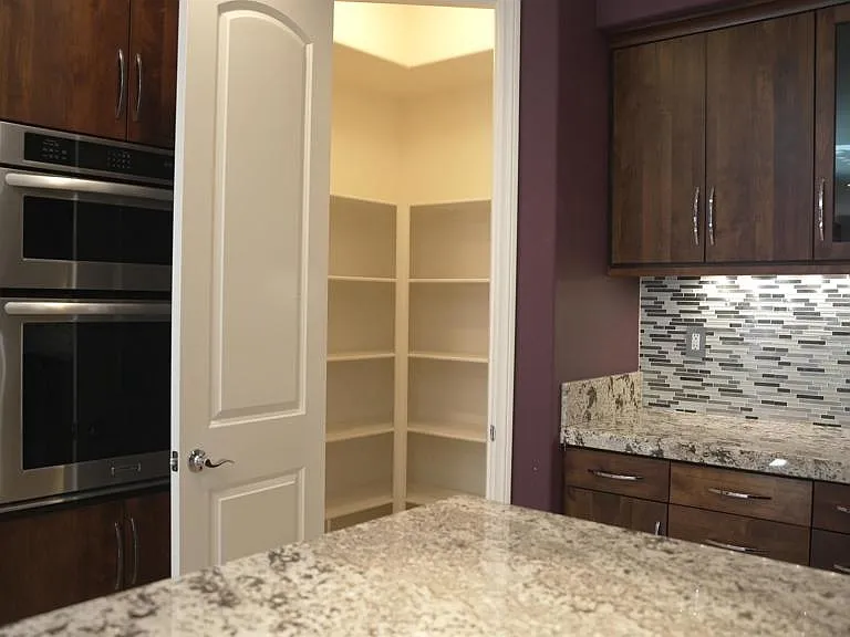1050 White Alder Ave — Photo 26