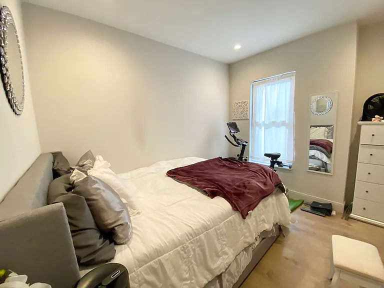 118 Buttonwood St #1L — Photo 5