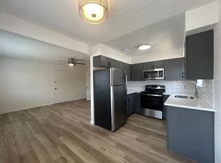 655 David Ave APT D, Red Bluff, CA 96080