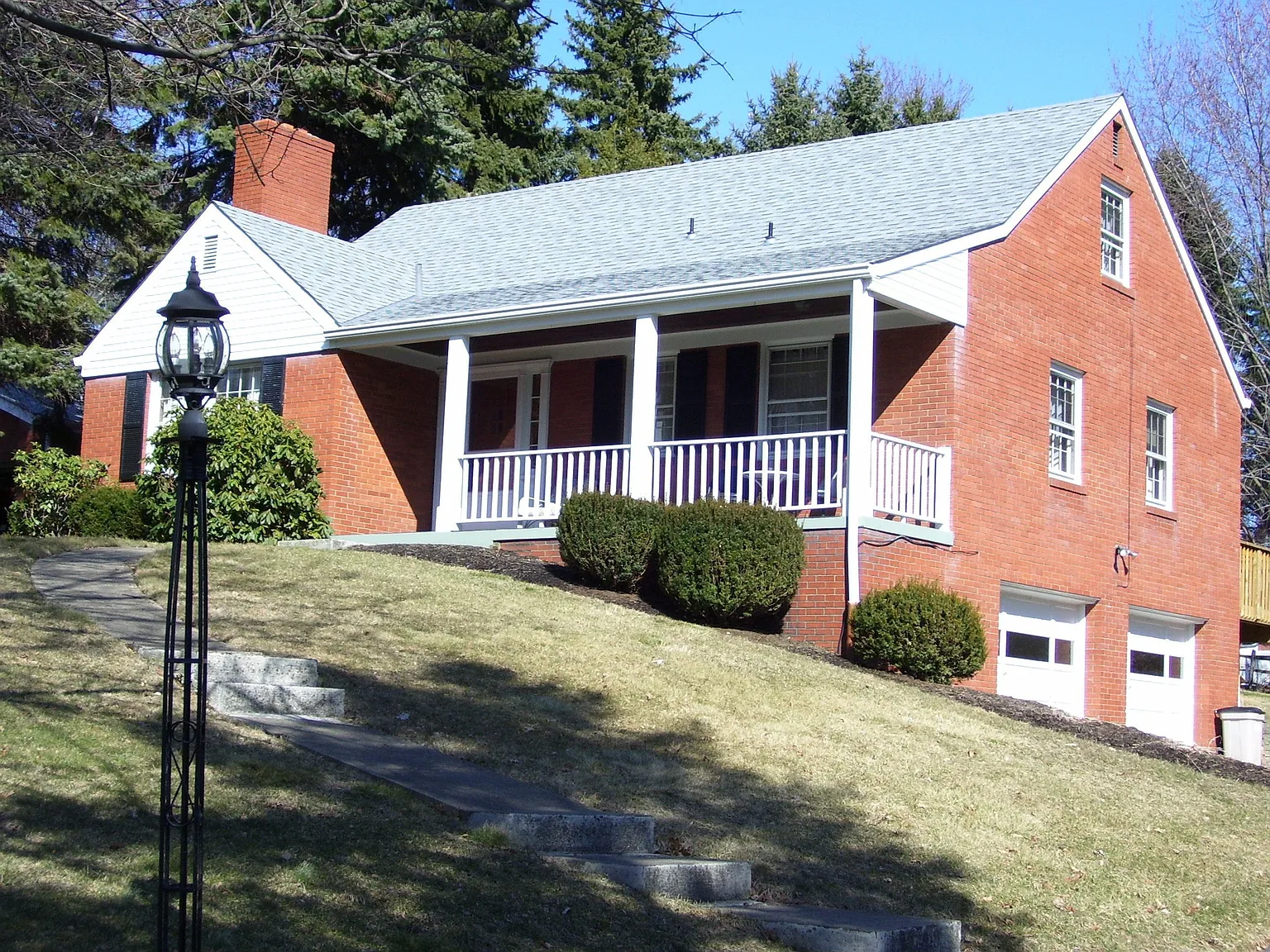 108 Highvue Dr photo 1