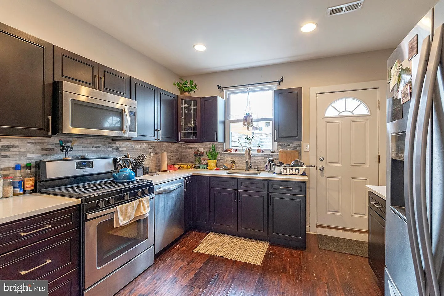 2410 Coral St photo 1