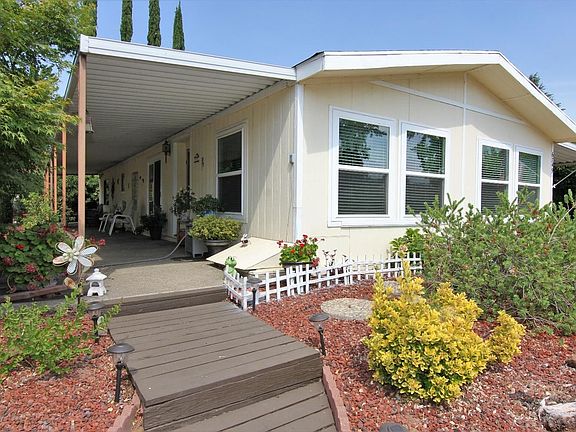3rd image of 6749 Alden Ln