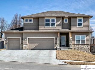 4451 S 193rd St, Omaha, NE 68135