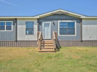 8025 Lewis Rd, Lexington, OK 73051