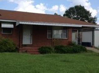 911 S Jefferson St SE, Milledgeville, GA 31061