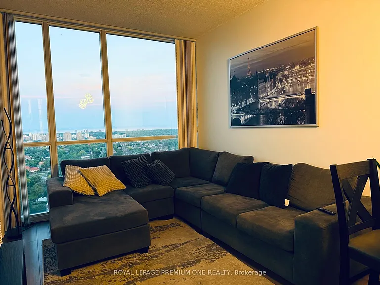 223 Webb Dr #2403 — Photo 7