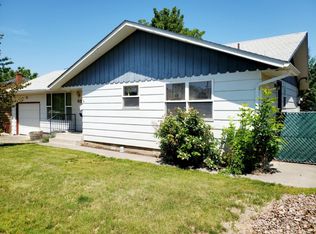 115 SE Mountain View Dr, College Place, WA 99324
