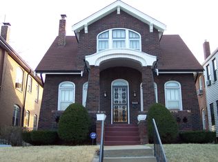 4440 Floriss Pl, Saint Louis, MO 63115