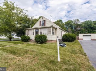 1720 Rock Cliff Dr, Martinsburg, WV 25401