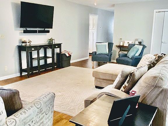 4th image of 6604 N Brindale Dr