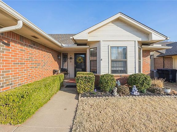 4th image of 6201 Westpark Dr