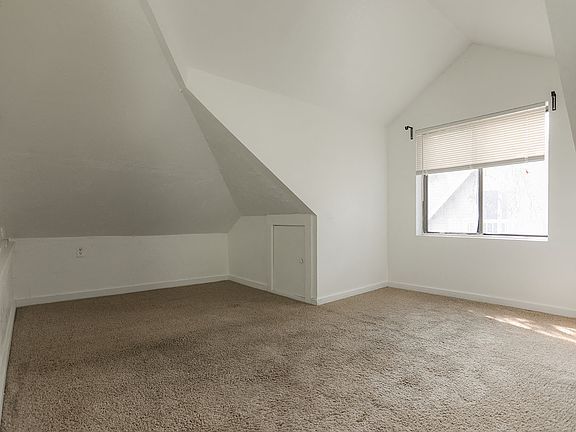 2030 Grove A Loft