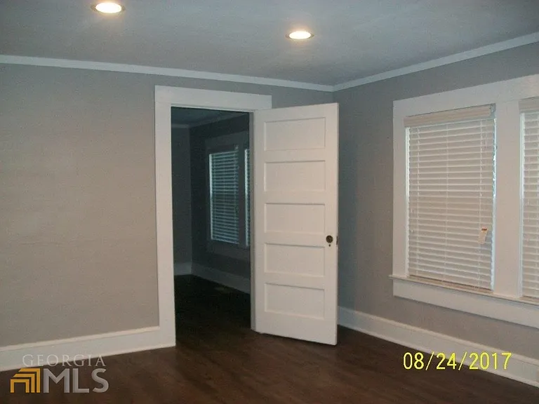 204 Georgia Ave #B — Photo 13