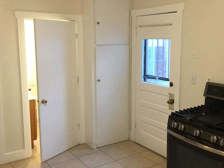 2987 S Acoma St — Photo 13