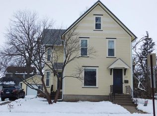 1309 Broad St, Grinnell, IA 50112