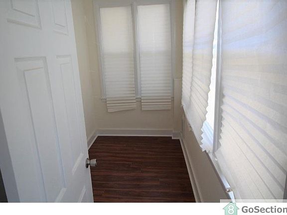 2nd image of 928 N Saint Bernard St