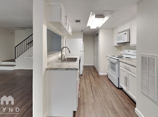 5632 Birchmont Dr APT C, Houston, TX 77091