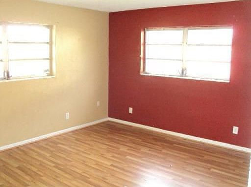 2nd image of 8190 Pasadena Blvd